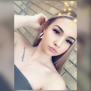 Meet your Posher, Tracy